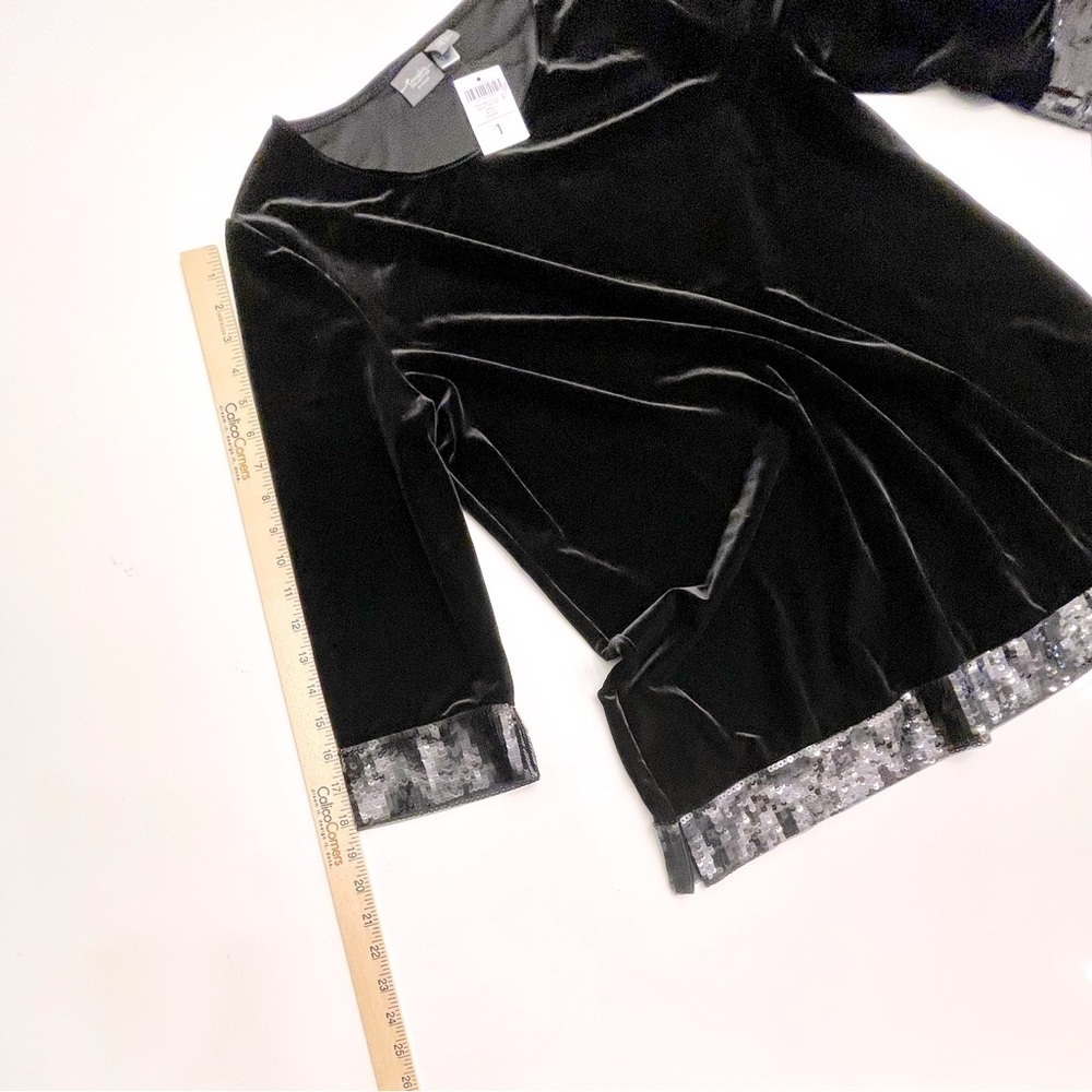 Chico's Travelers Collection Black Velvet Sequin Hem Tunic Size 1 (Medium) NWT - Picture 7 of 7
